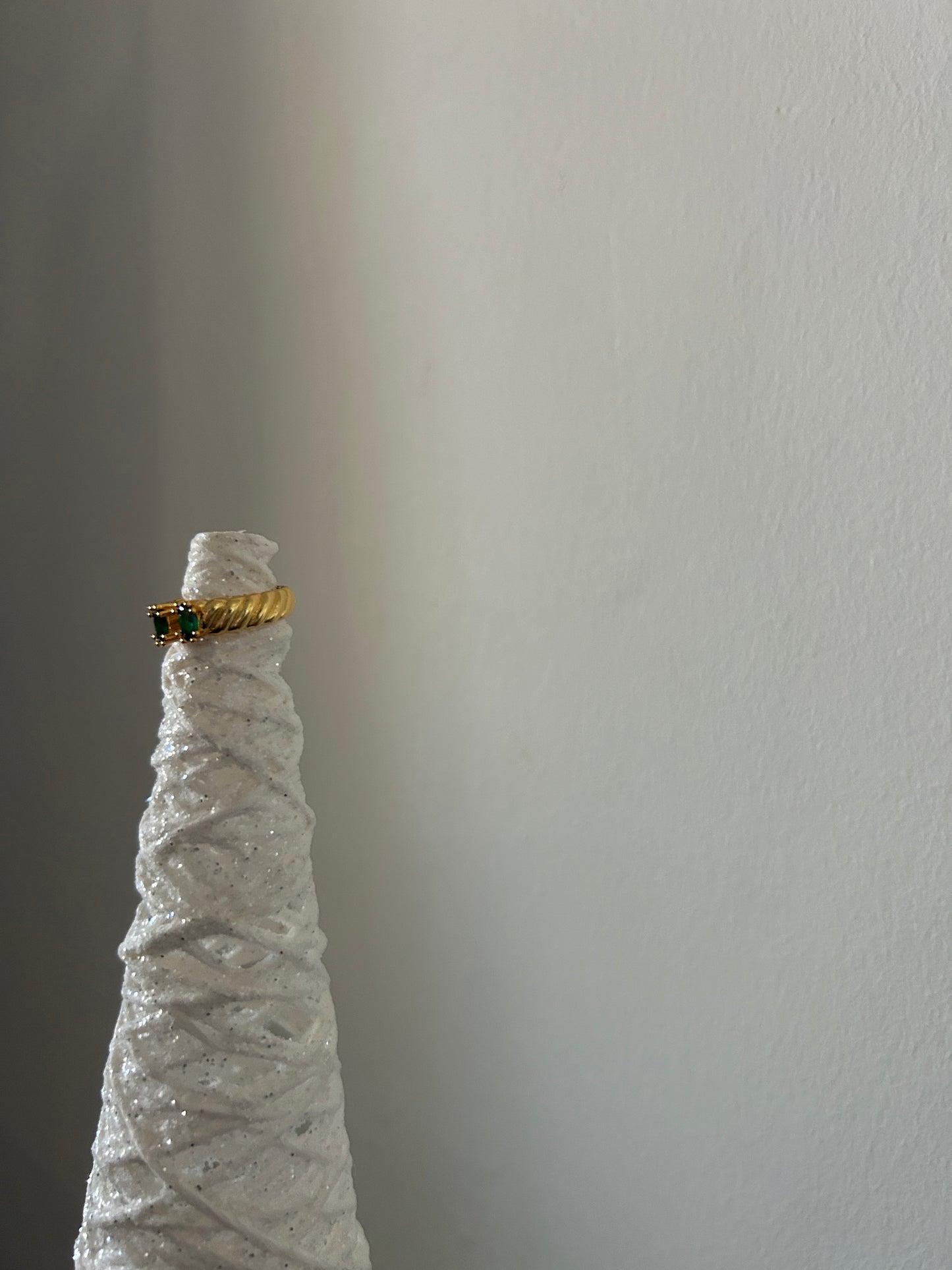Green open ring